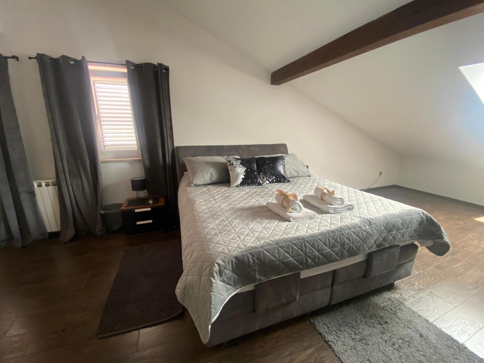 로브란 Penthouse 아파트 외부 사진