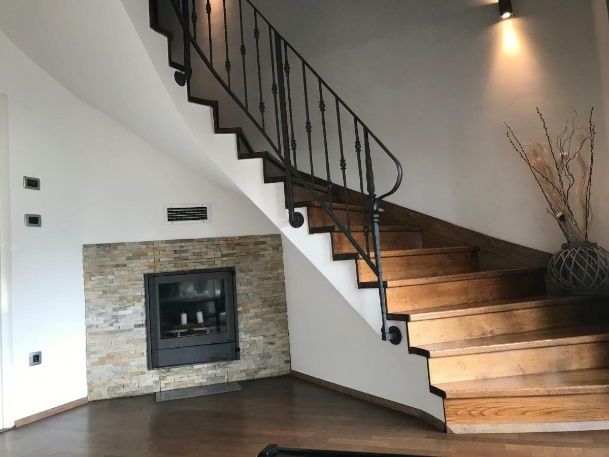 로브란 Penthouse 아파트 외부 사진